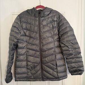 Lolë Emeline Puffer Jacket (Size M)